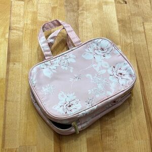 Yumi Kim Pink Floral Cosmetic Bag